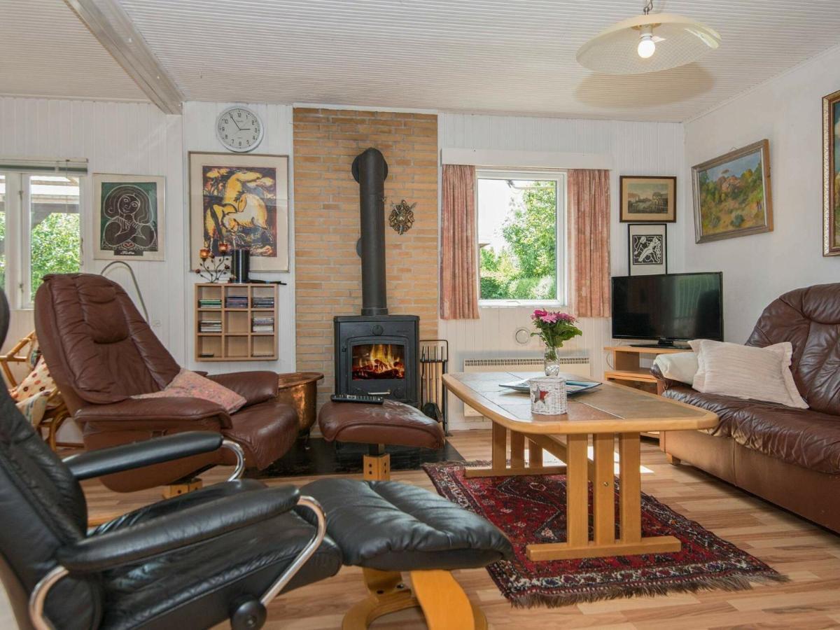 4 Person Holiday Home In Haderslev Extérieur photo