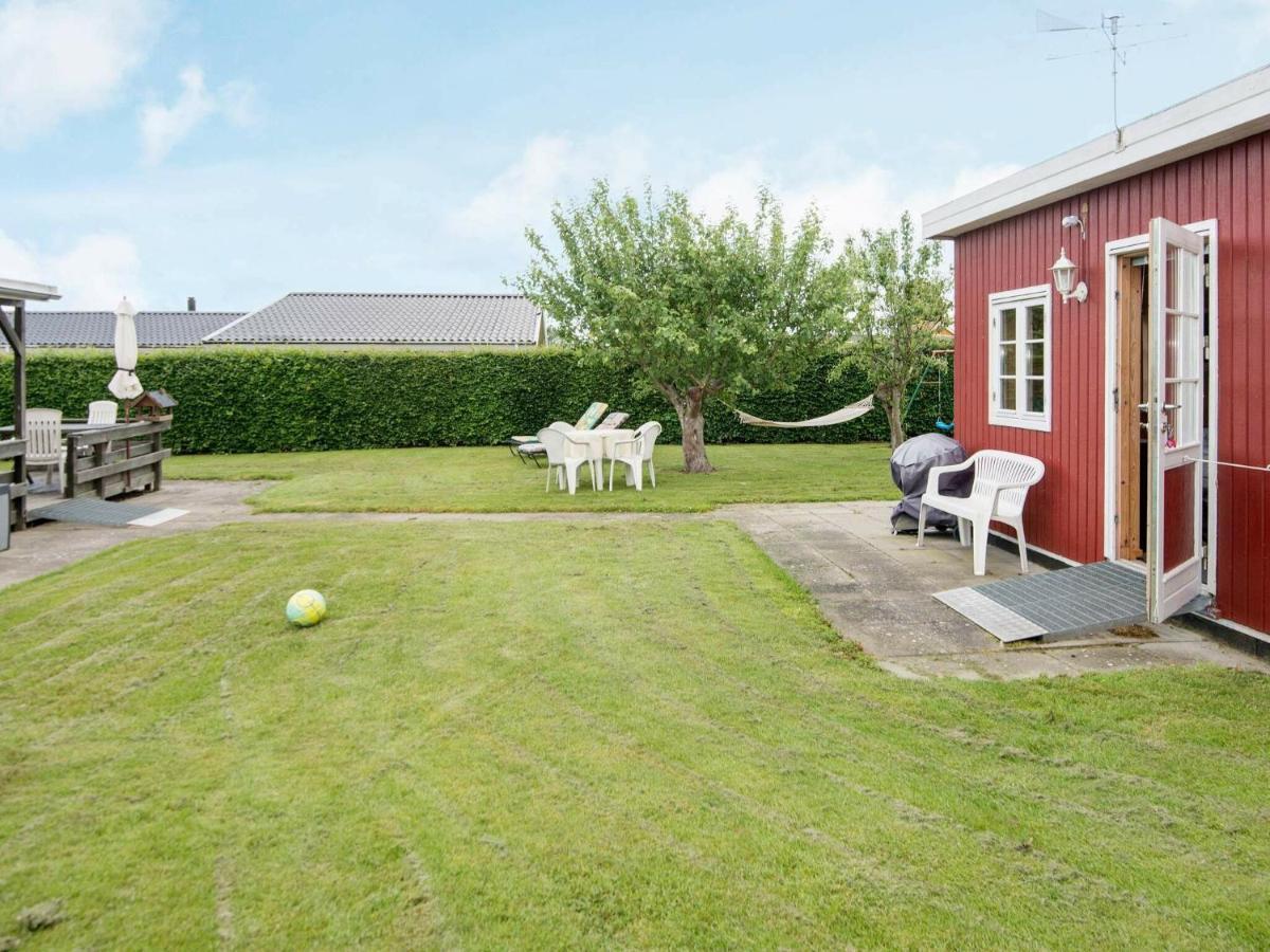 4 Person Holiday Home In Haderslev Extérieur photo