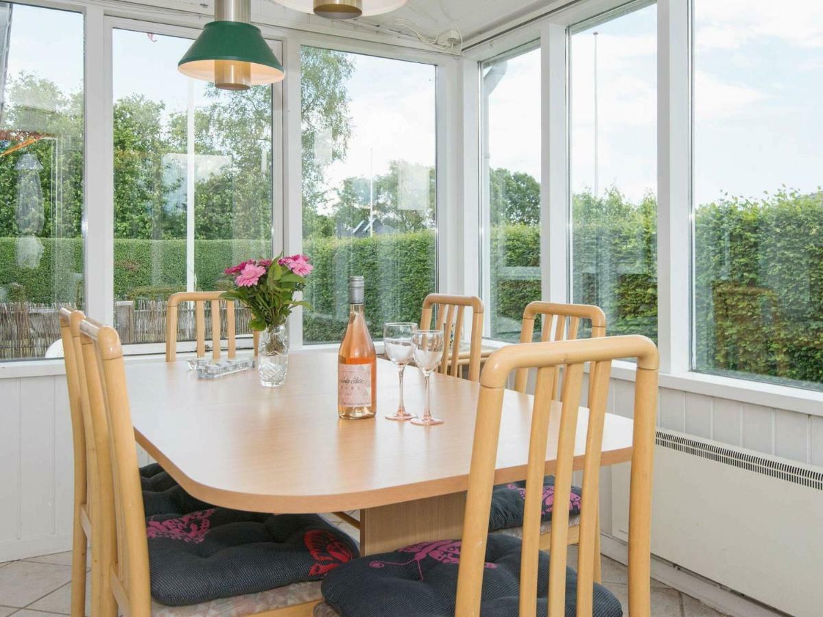 4 Person Holiday Home In Haderslev Extérieur photo